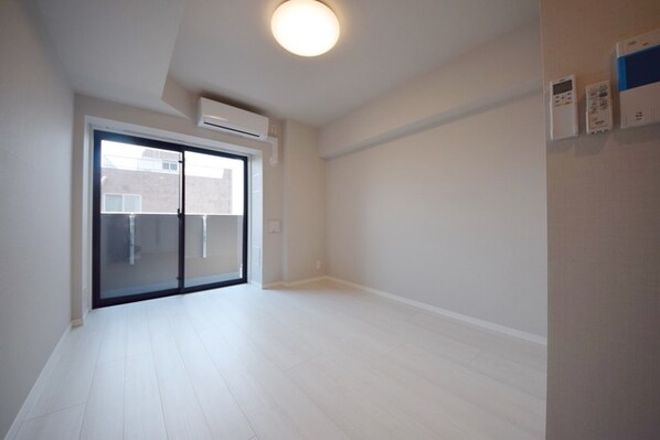 DIPS十条仲原WESTの物件内観写真